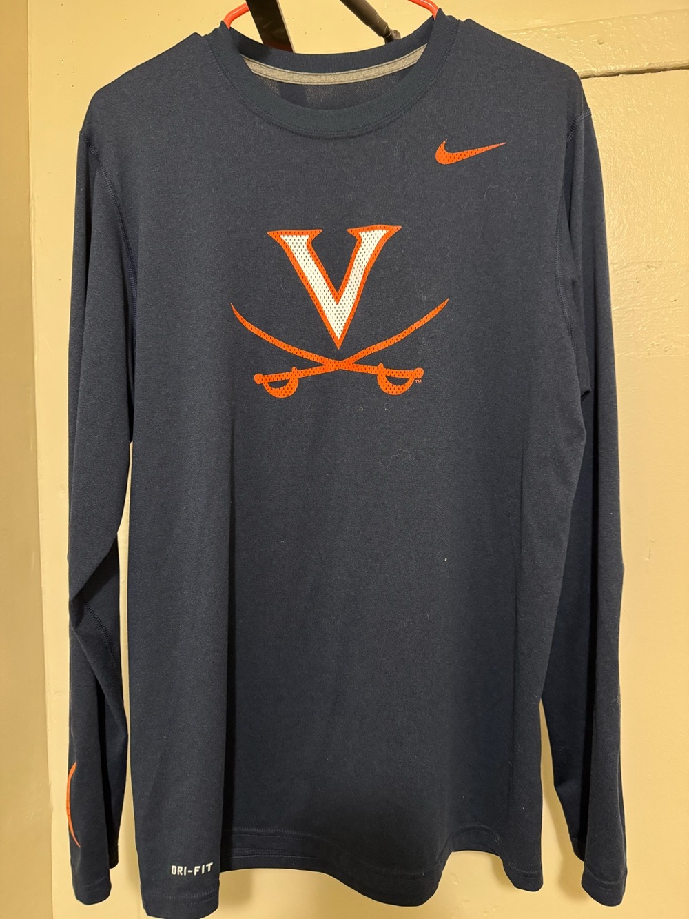 Nike dri-fit University of Virginia long sleeve shirt
